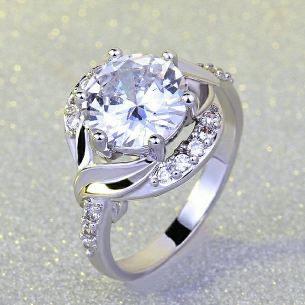 New S925 SP White Sapphire Ring Sizes 7 & 8 - Picture 1 of 8